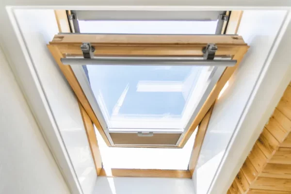 pose de fenetre velux en region nimoise